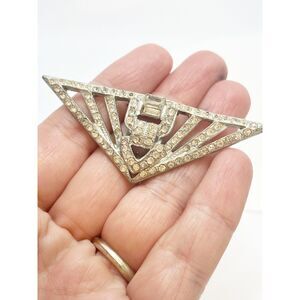 Vintage Art Deco Triangle Rhinestone Fur Clip – 1920s Sparkling Geometric Pin